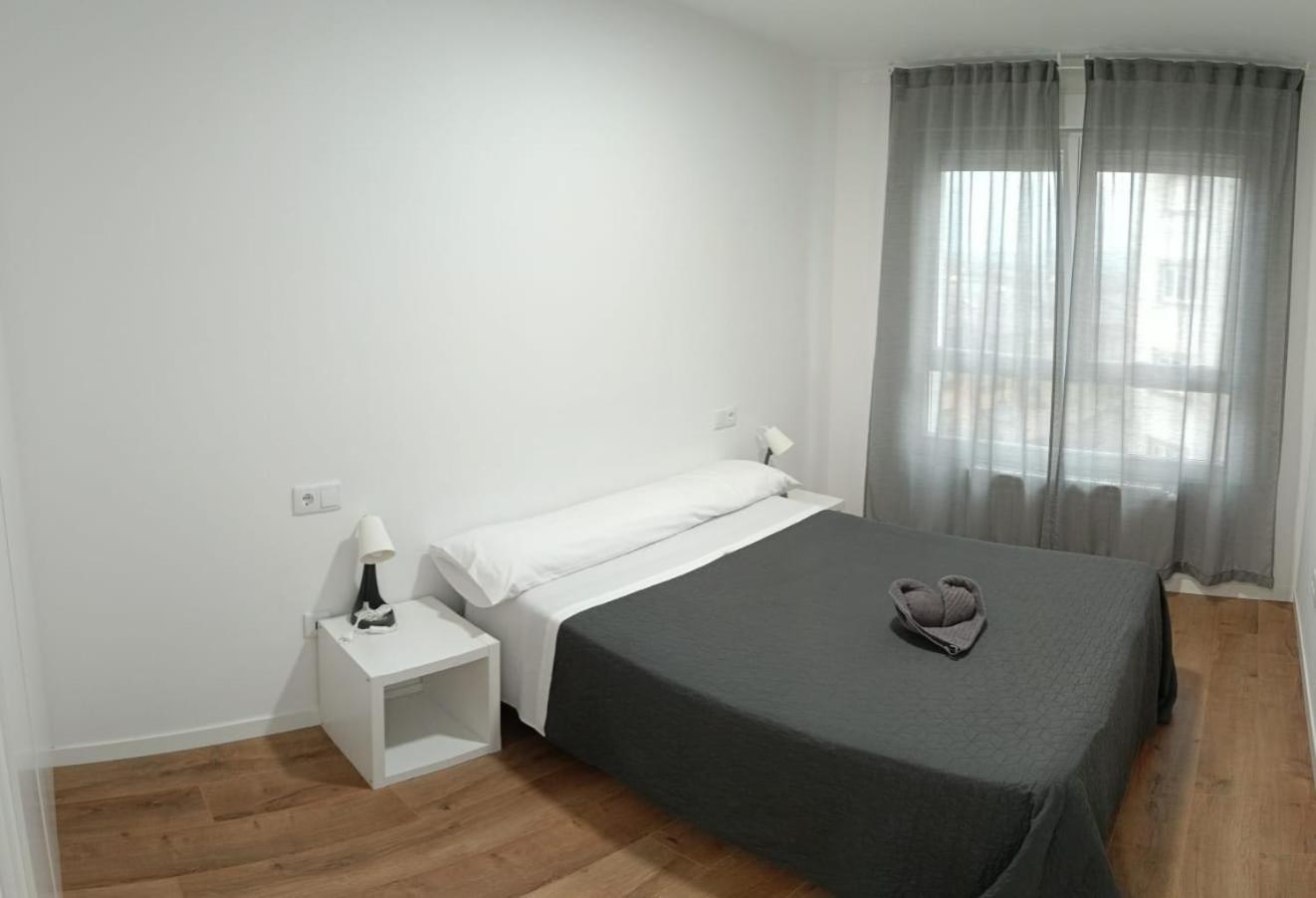 Isla Pancha Vut Apartment Ribadeo Ngoại thất bức ảnh
